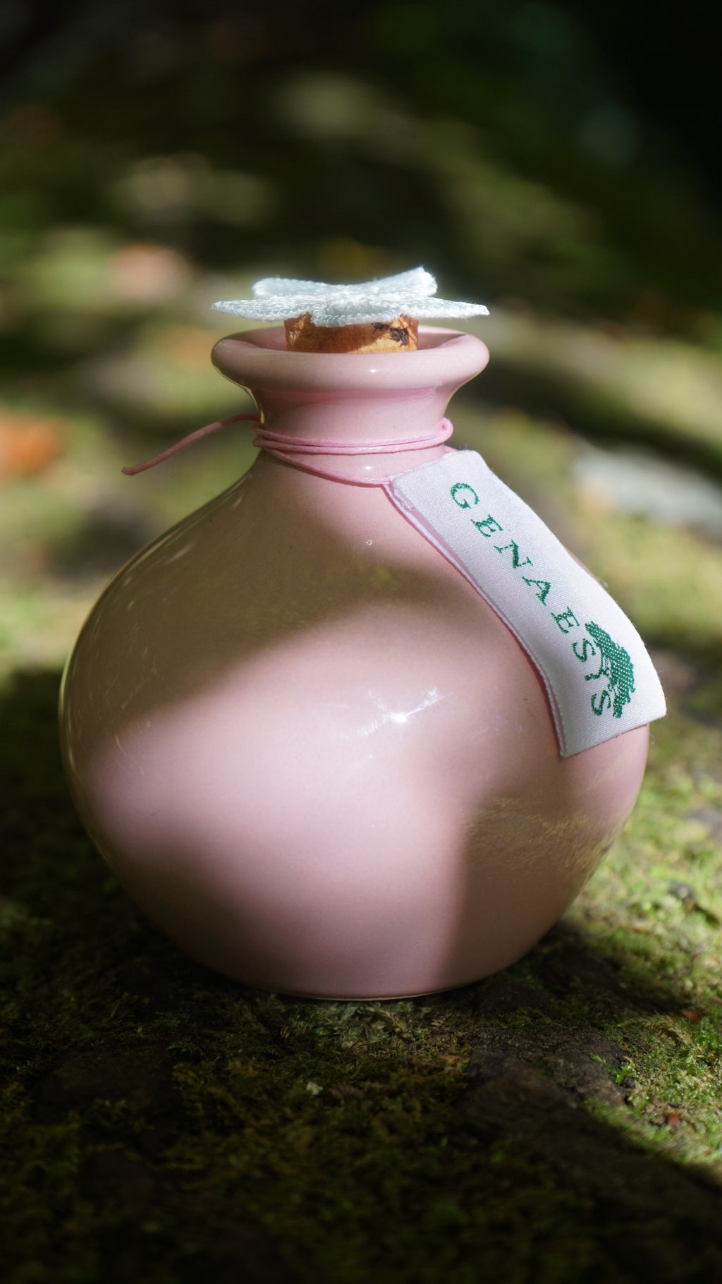 Genaesis Ornement d'Amour The Breast Care Oil